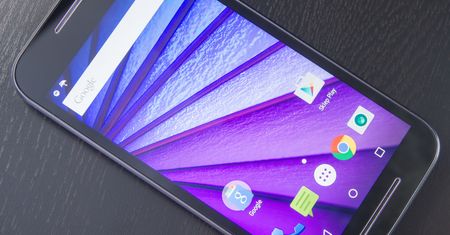 Test trzeciej generacji Motoroli Moto G. Czysty Android to nie wszystko