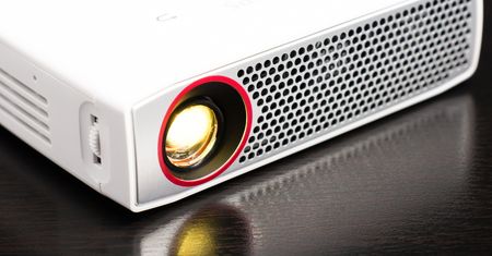 PicoPix PPX4835 – test projektora, który przyda się w sytuacjach kryzysowych