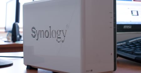 Synology DS213j z systemem DSM 4.3 — uniwersalny NAS dla użytkowników domowych