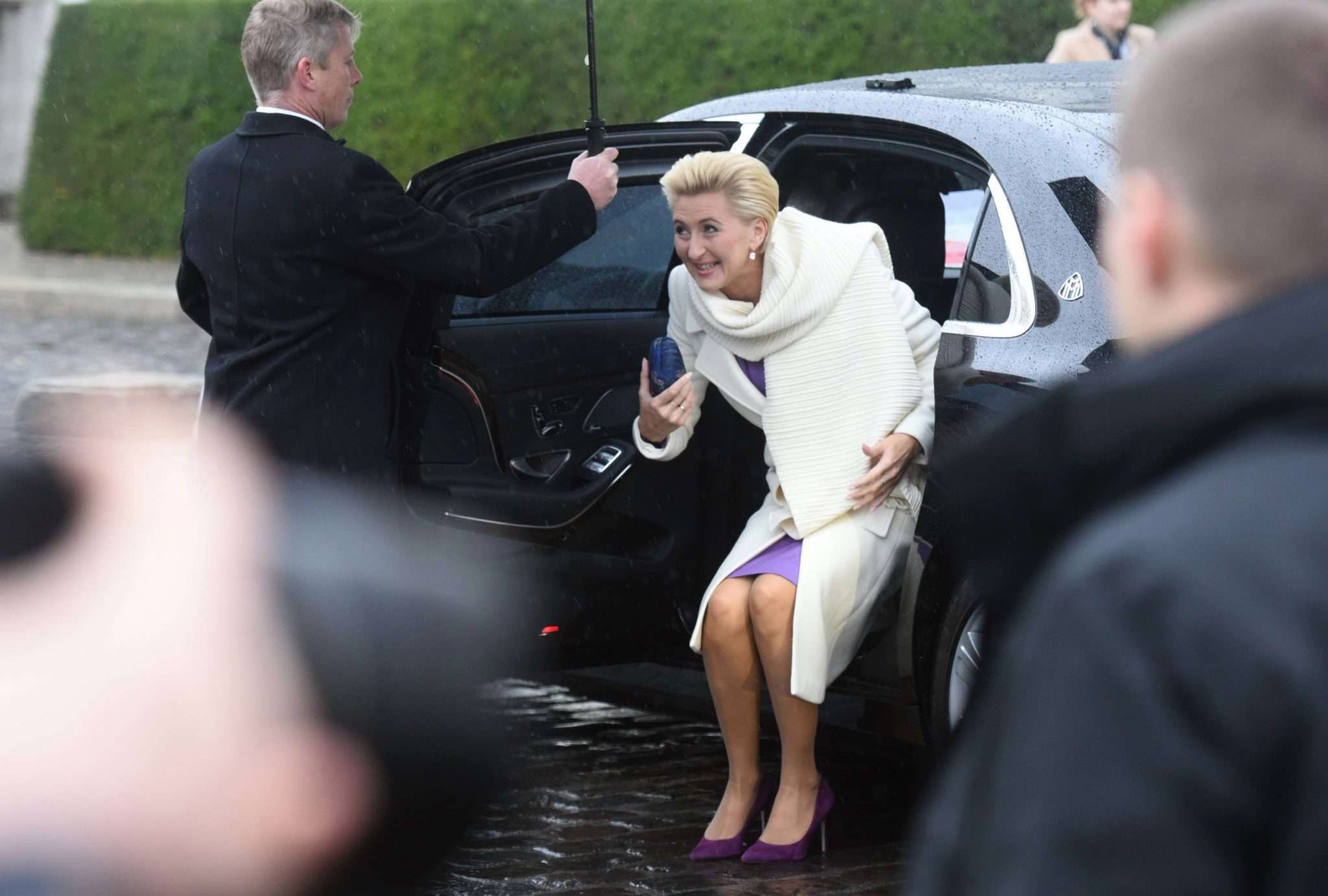 Agata Duda w luksusowej limuzynie