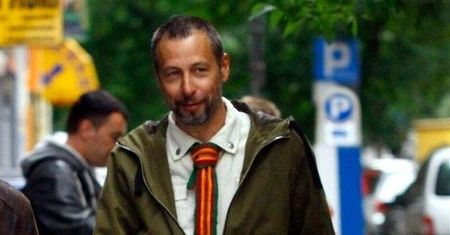 Szymon Majewski zgolił włosy! Co się stało?