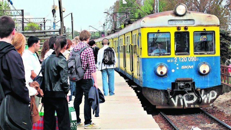Pociągi SKM będą kursowały w godzinach szczytu co 7,5 minuty