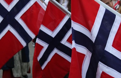 Tania ropa uderza w gospodarkę Norwegii. Korona najsłabsza od kilkunastu lat