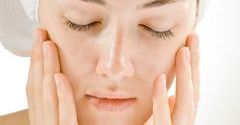 7 sygnałów, że powinnaś odwiedzić dermatologa