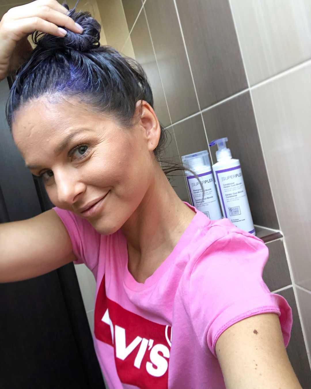 Paulina Sykut-Jeżyna ma fioletowe włosy