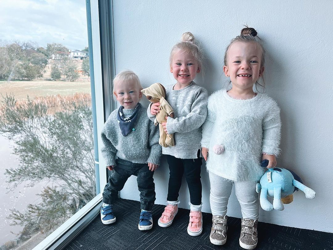 Para niskorosłych zdecydowała się na rodzicielstwo pomimo ostrzeżeń lekarzy