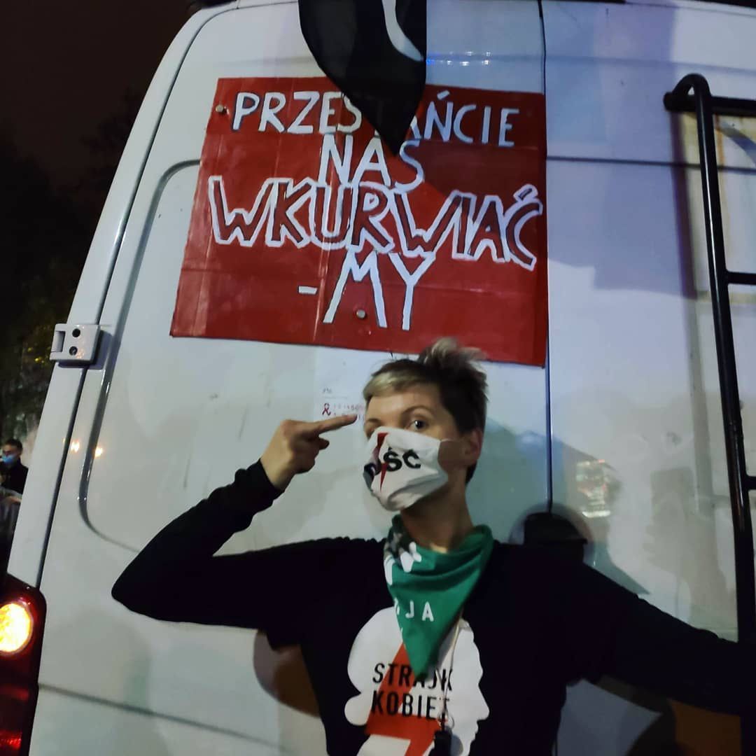 Karolina Micuła pokazała biust