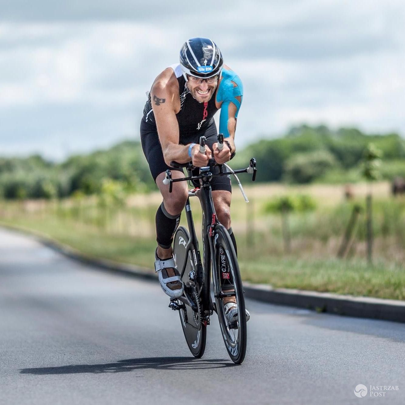 Maciej Dowbor podczas triathlonu