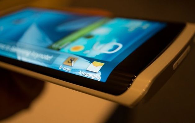 Galaxy S6 będzie miał elastyczny wyświetlacz?