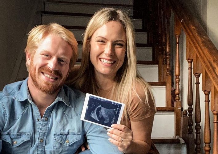 Emily Mitchell z mężem