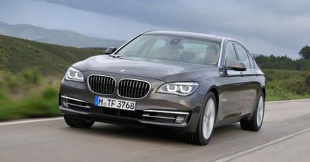 BMW 770i xDrive zamiast M7