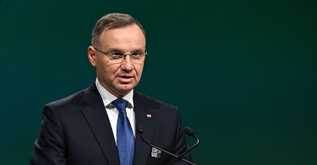 Jest komentarz Andrzeja Dudy. Prezydent zabrał głos w sprawie "afery wiatrakowej"