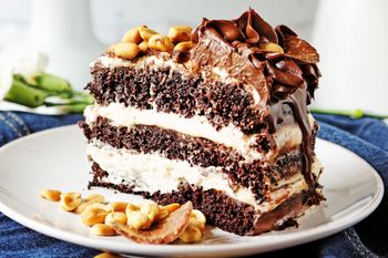 Orzechowa Rozkosz zrobi furorę na stole. Ciasto idealne na karnawał