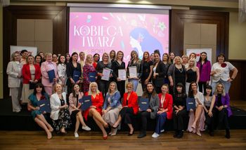 Kobieca Twarz Podkarpacia. Podczas Forum Kobiecości wybierzemy laureatki naszej akcji w kategoriach: kobieta dojrzała, matka i córka