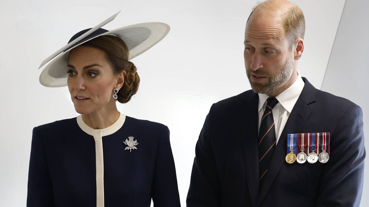 Coraz gorsze nastroje za murami pałacu. Media donoszą o frustracji wobec Williama i Kate