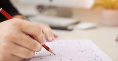 Ruszają egzaminy ósmoklasisty. To trzeba wiedzieć