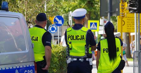 Podwyżki i dodatki. MSWiA pokazało projekty. Nowi zarobią więcej