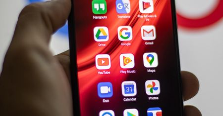 Android: oszuści mają cię na widelcu. Mogą szpiegować i kraść dane