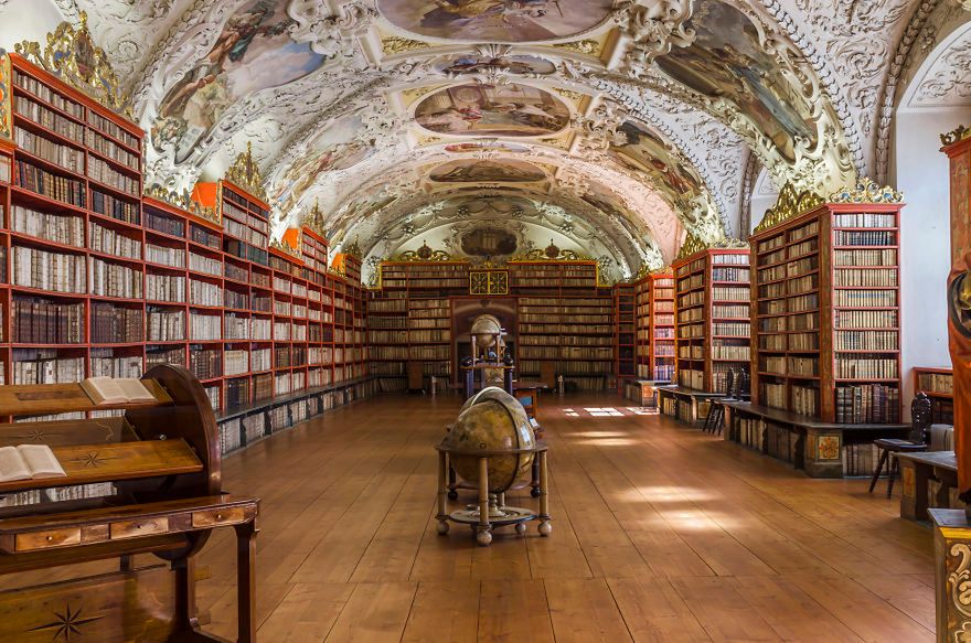 Zobacz najpiękniejsze biblioteki całego świata w jednym projekcie 2