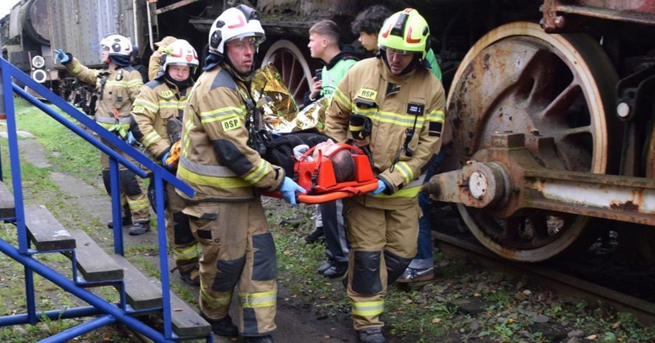 Zduńska Wola: Ćwiczenia służb ratowniczych pod hasłem "Bezpieczny szlak 2025"
