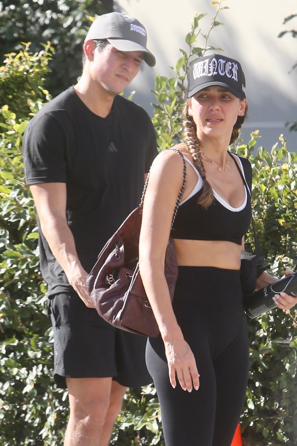 Jessica Alba i Danny Ramirez