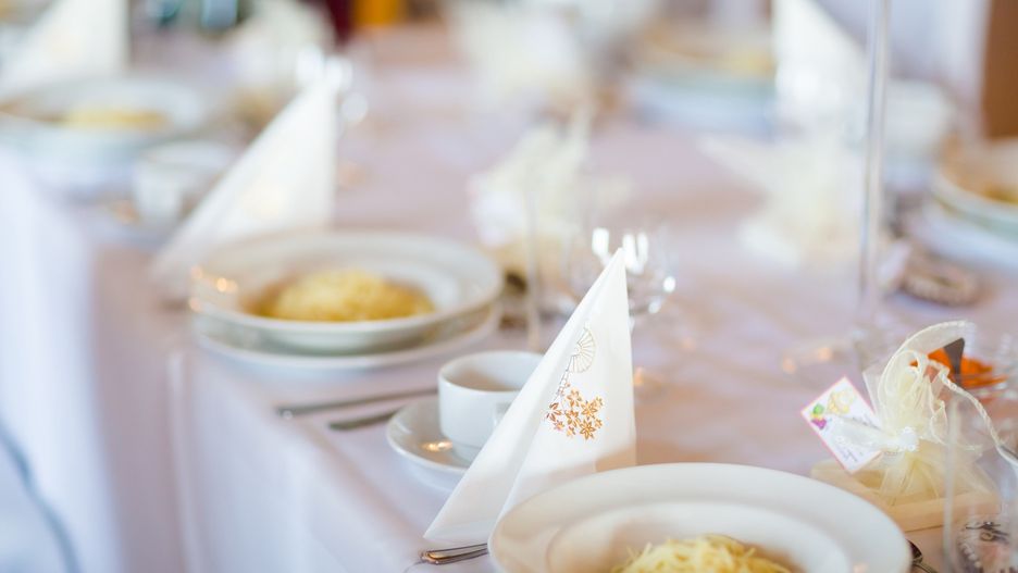 Beautiful first holy communion table decoration
Reception tables beautifully decorated with dinner ready for first holy communion. Luxury concept
sitriel
holy comunion