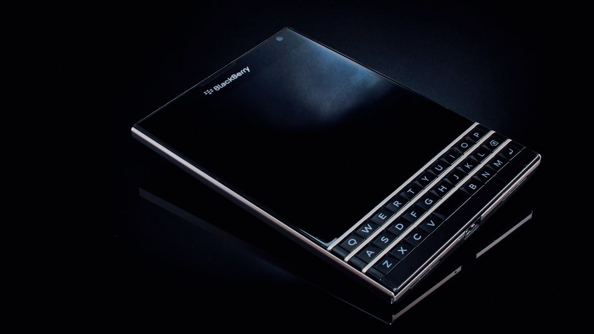 BlackBerry odchodzi w niepamięć, przynajmniej na razie. TCL kończy produkcję 1