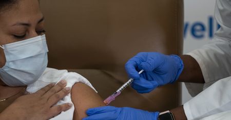 Koronawirus w USA. Imponująca liczba zaszczepionych. I tak jest zaniżona