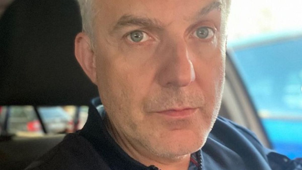 Hubert Urbański miał wypadek. Auto zmiażdżone