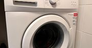 Tego unikaj, włączając pranie. W ten sposób zaoszczędzisz energię i wodę