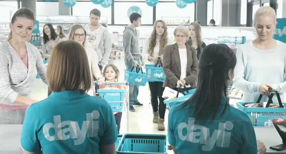 Agnieszka i Urszula Radwańskie reklamują drogerie Dayli (wideo)