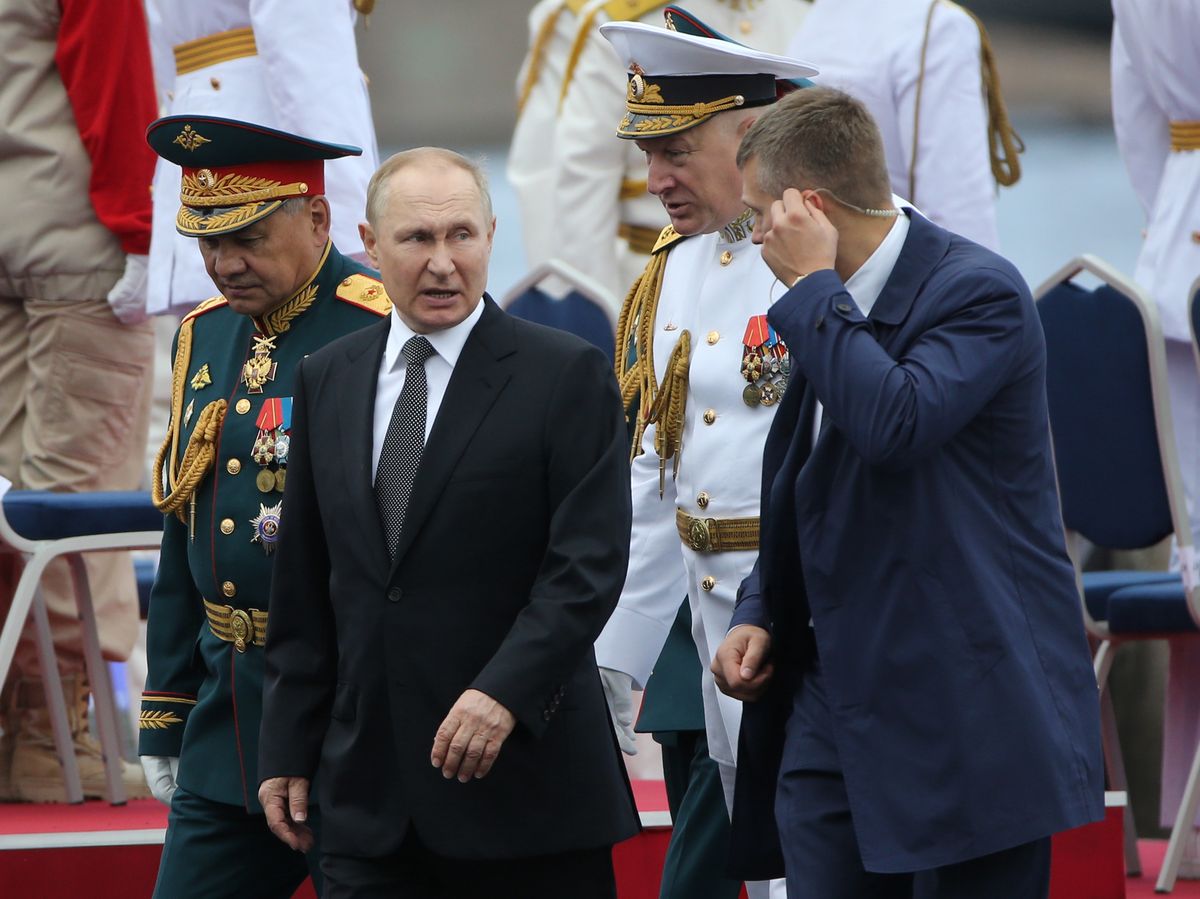 Władimir Putin ze współpracownikami