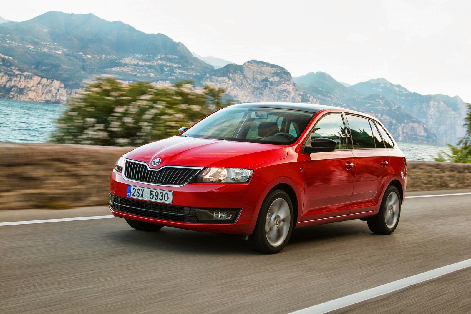 Škoda Rapid Spaceback - obszerna galeria od producenta 22