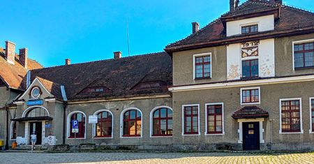 Dworzec w słynnym uzdrowisku doczeka się remontu. Budynek ma 115 lat