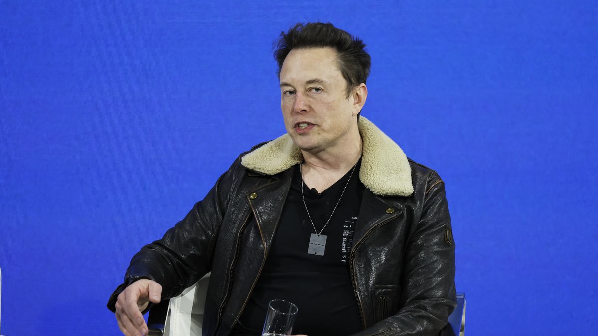 NEW YORK, NEW YORK - NOVEMBER 29: C.E.O. of Tesla, Chief Engineer of SpaceX and C.T.O. of X Elon Musk speaks during the New York Times annual DealBook summit on November 29, 2023 in New York City. Andrew Ross Sorkin returns for the NYT summit for a day of interviews with Vice President Kamala Harris, President of Taiwan Tsai Ing-Wen, C.E.O. of Tesla, Chief Engineer of SpaceX and C.T.O. of X Elon Musk, former Speaker of the U.S. House of Representatives Rep. Kevin McCarthy (R-CA) and leaders in business, politics and culture.  (Photo by Michael M. Santiago/Getty Images)
