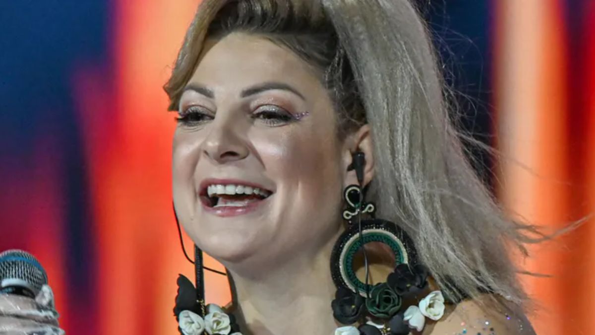 Magdalena Narożna w minisukience