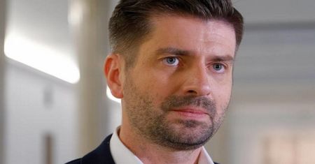 Śmiszek dostał groźbę. "Zaje*** cię nożem jak tego bandytę Adamowicza"