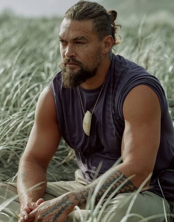 Jason Momoa imponuje formą fizyczną