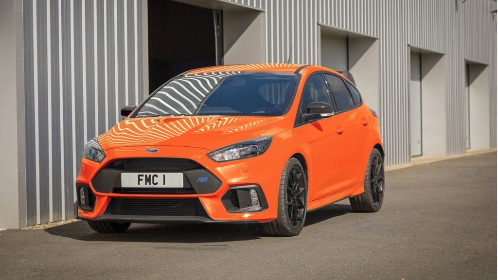 Pod maską Focusa RS pracuje 2,3-litrowy silnik.