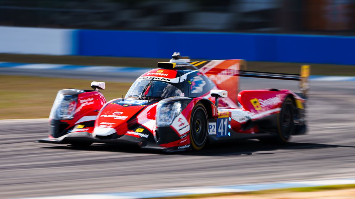 #41 TEAM WRT / Oreca 07 - Gibson