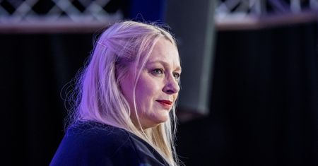 Byłych Nosowskiej łączy jedna cecha. Wygadała się