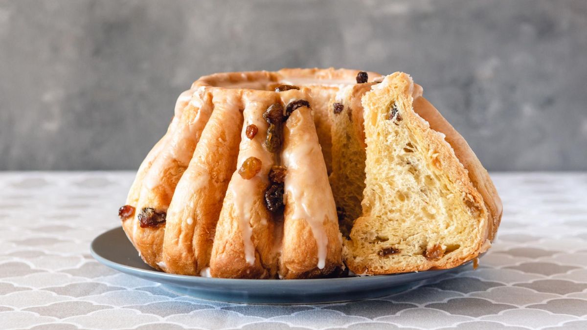 Babka piaskowa to idealny dodatek do kawy lub herbaty.