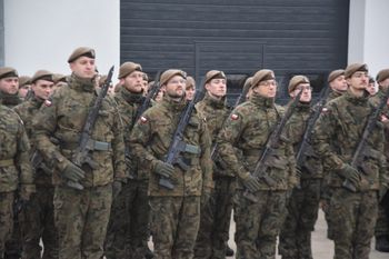 Kościerzyna: Nowoczesne koszary WOT już działają. Terytorialsi złożyli przysięgę