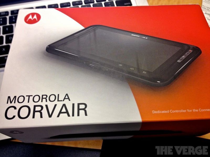 Motorola Corvair (fot. The Verge)
