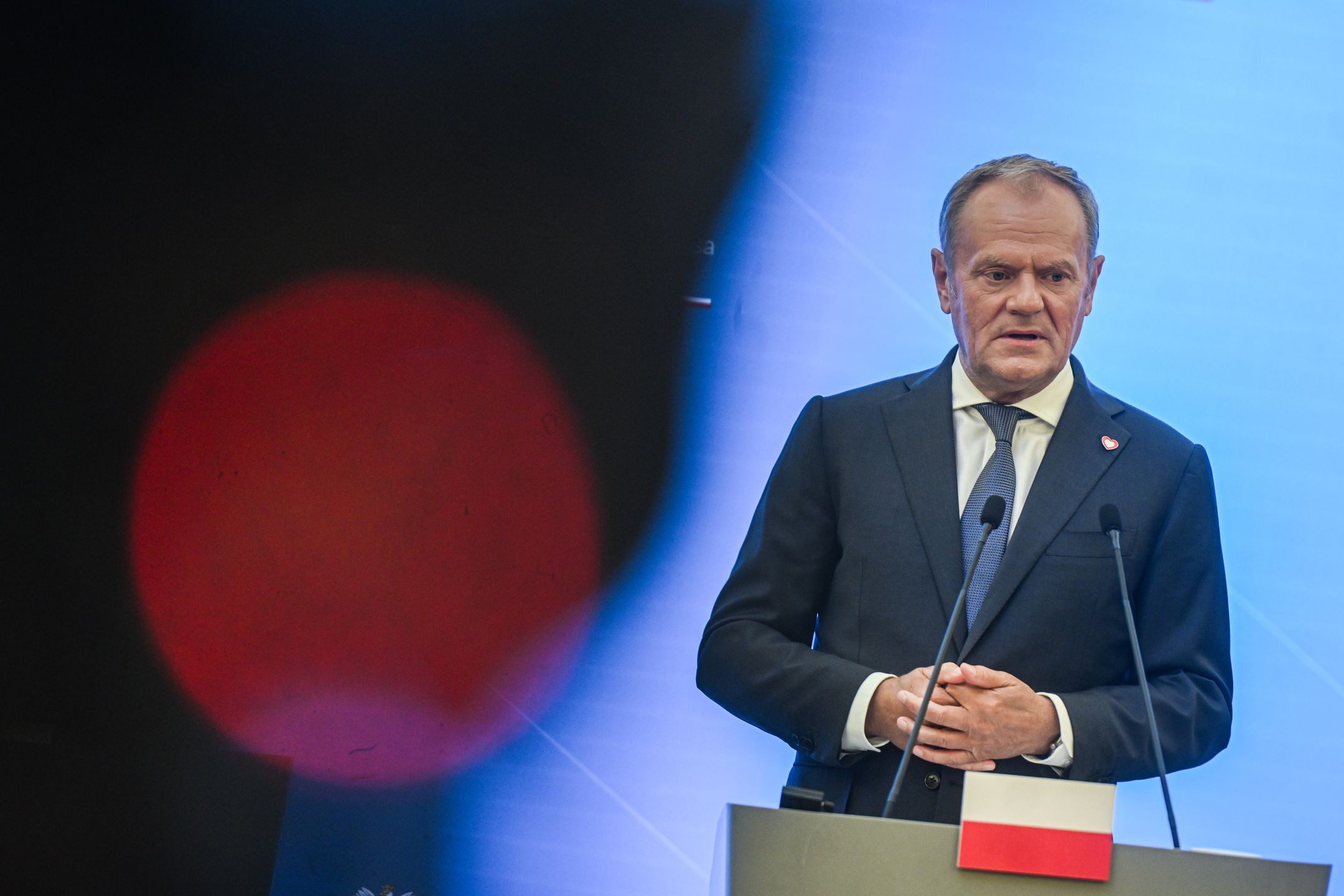 WARSAW , POLAND - JULY 07: Polish Prime Minister, Donald Tusk and the Dutch Prime Minister, Dick Schoof deliver a press statement following their meeting in Warsaw, Poland on July 07 2025. (Photo by Omar Marques/Anadolu via Getty Images)