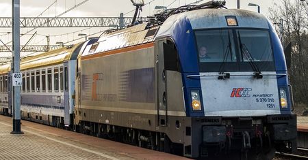 PKP normalnieje! W Intercity obejrzymy filmy i zagramy