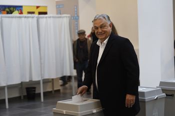 Wybory na Węgrzech. Człowiek Orbana oskarża. "Wściekli ludzie"