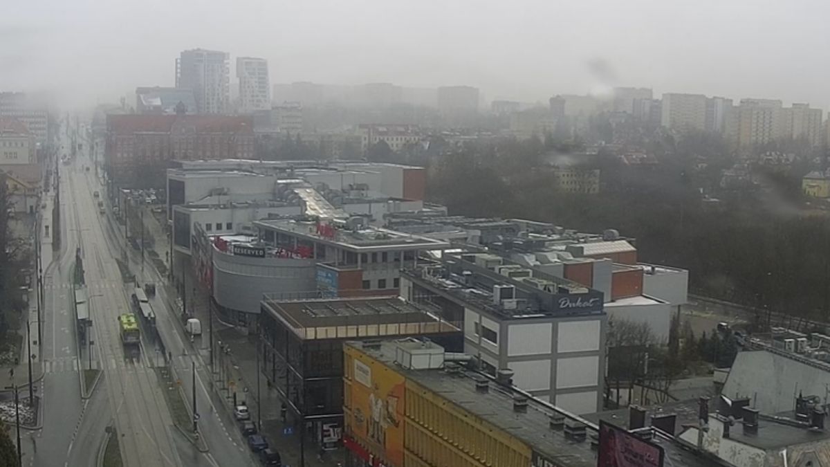 Przez Olsztyn przetoczyła się burza śnieżna
