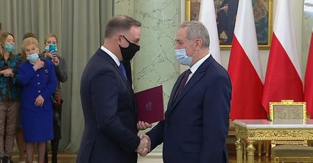 Rekonstrukcja rządu. Prezydent wręczył nominacje nowym ministrom