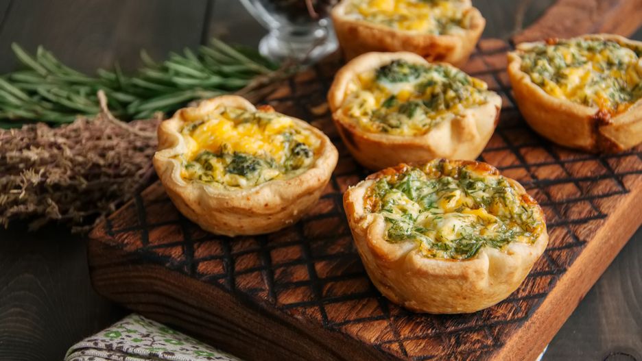 Mini tarty z warzywnym farszem